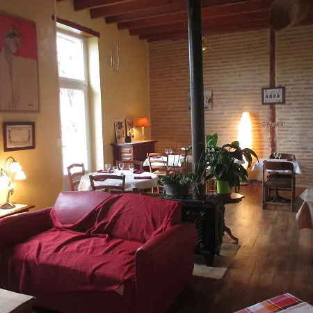L'esprit Du Cercle Bed & Breakfast *